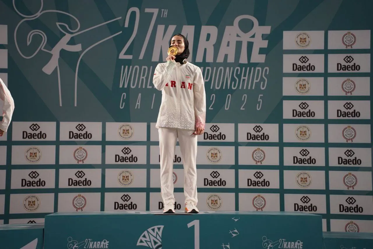 تبریک رئیس جمهور به آتوسا گلشاد نژاد / اولین طلای تاریخ کاراته بانوان