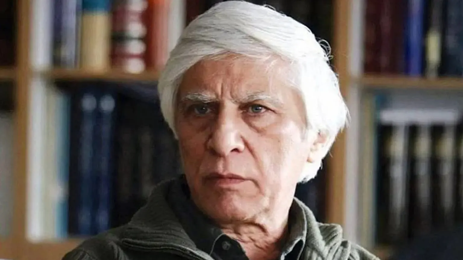 پیکر بهرام بیضایی در امریکا به خاک سپرده می شود