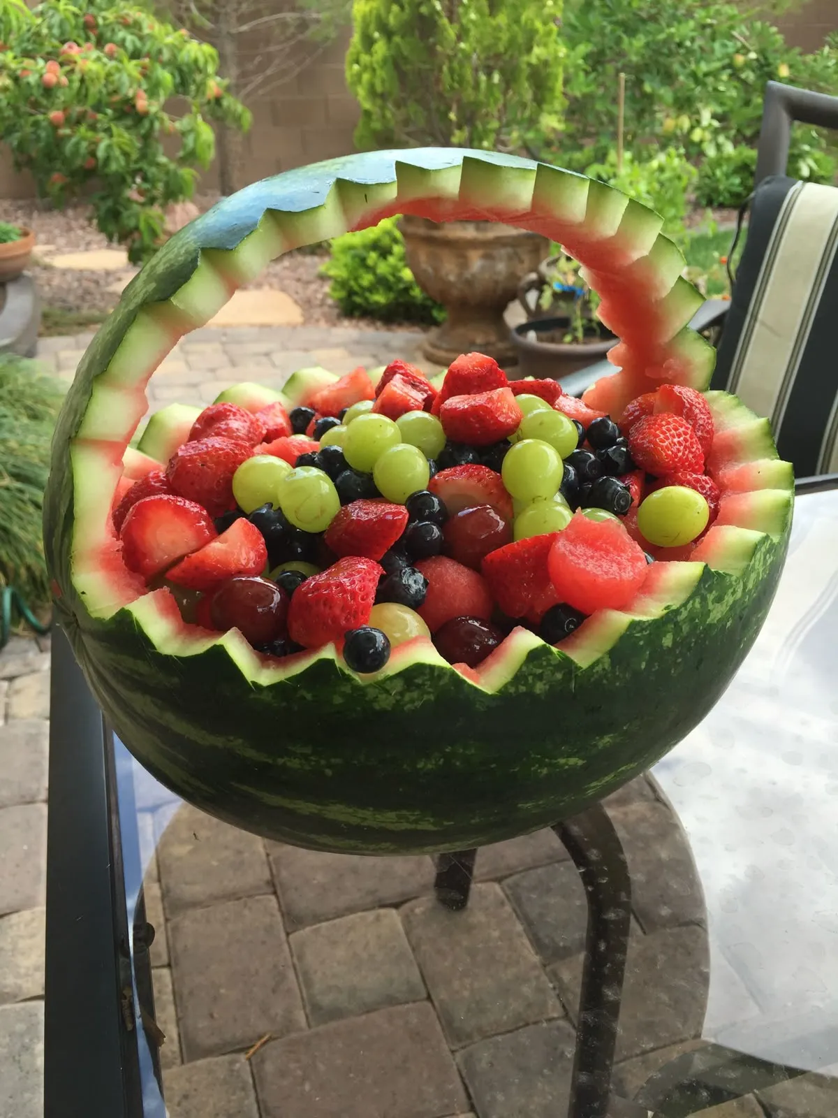 تزیین هندوانه شب یلدا برای عروس