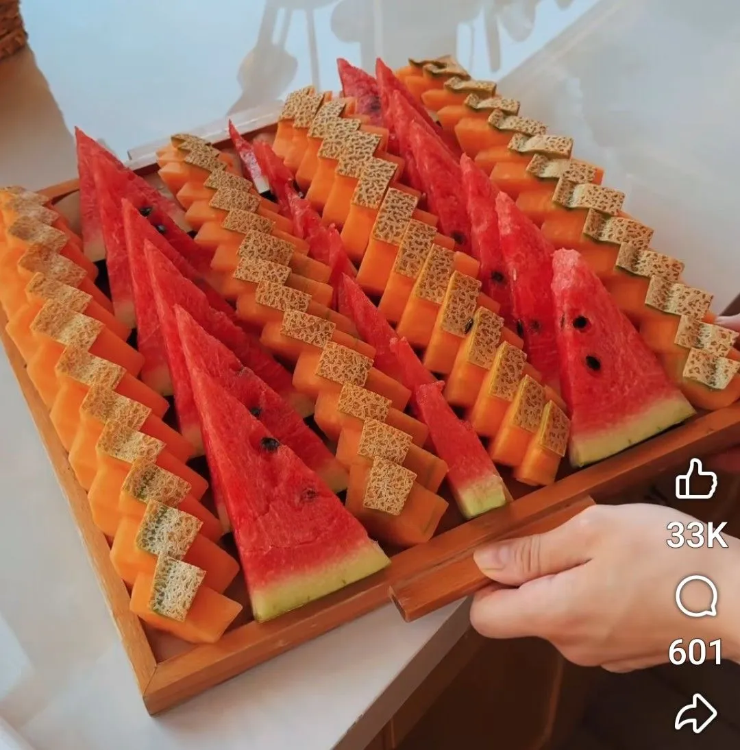 تزیین هندوانه قاچ شده