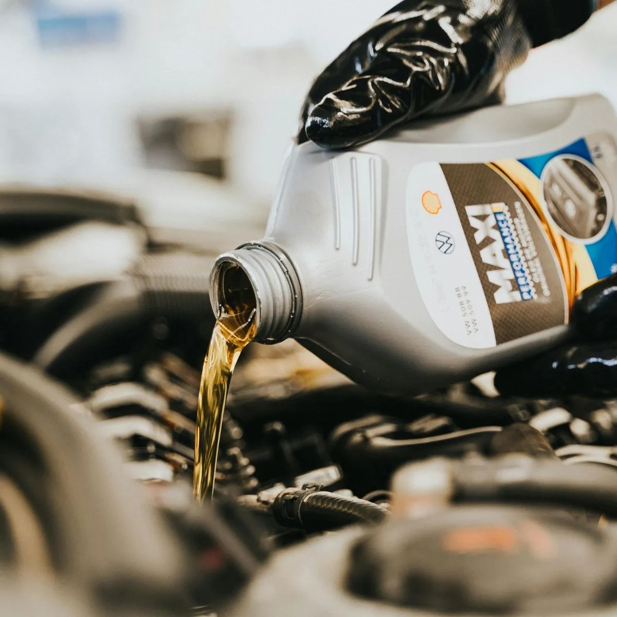 زمان مناسب تعویض روغن موتور