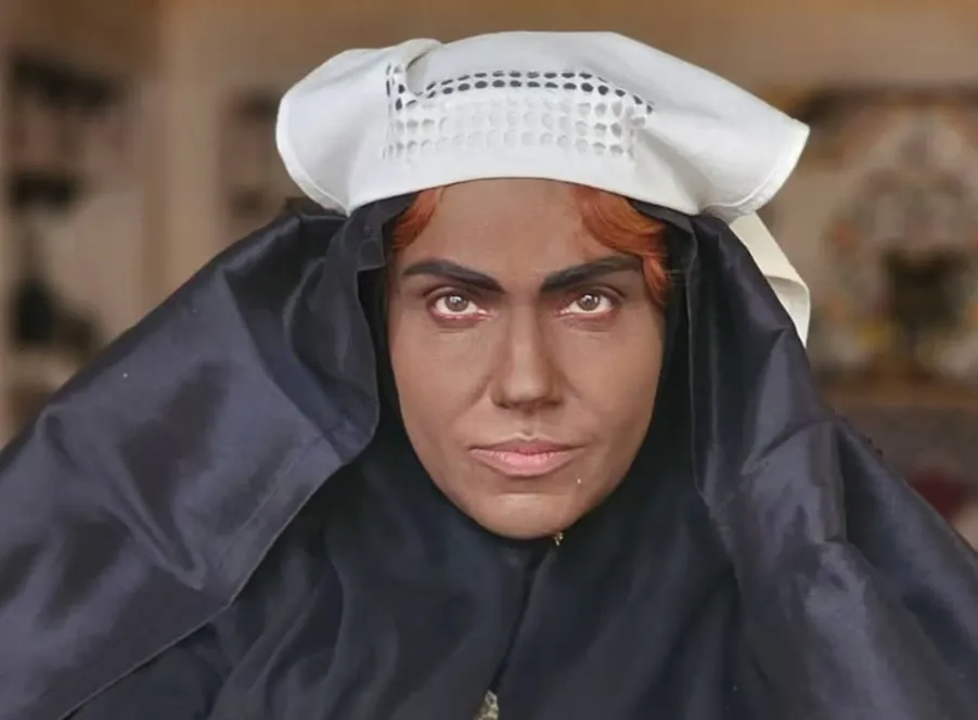 زهره آبیار 2 عکس قبل و بعد گریم زهره آبیار در نقش دایه سیاه