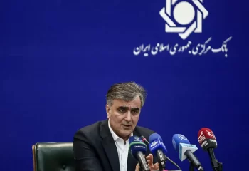 فرزین در جلسه هیئت دولت حاضر شد! + عکس