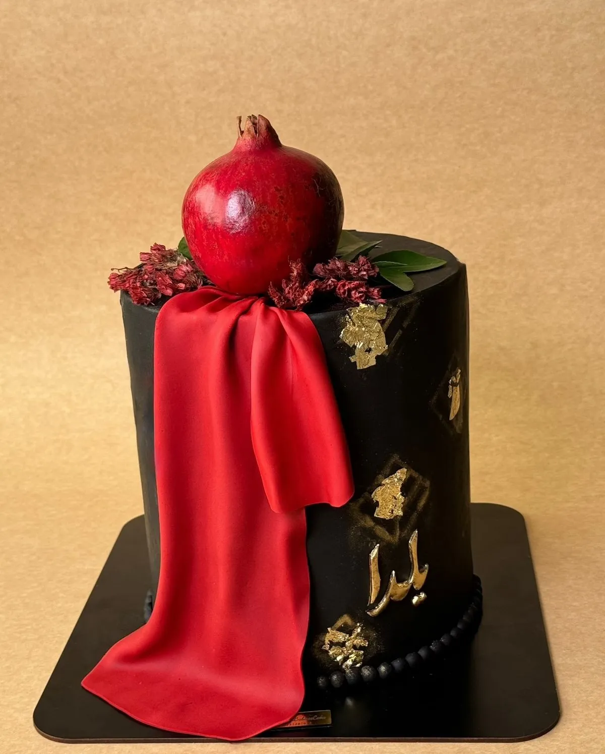 قشنگ ترین کیک شب یلدا