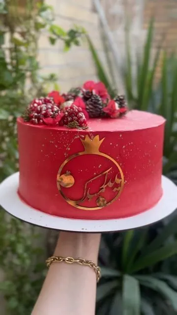 مدل کیک شب یلدا ۱۴۰4