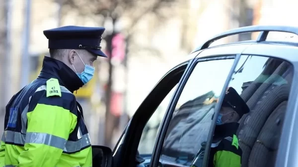 نمره منفی گواهینامه