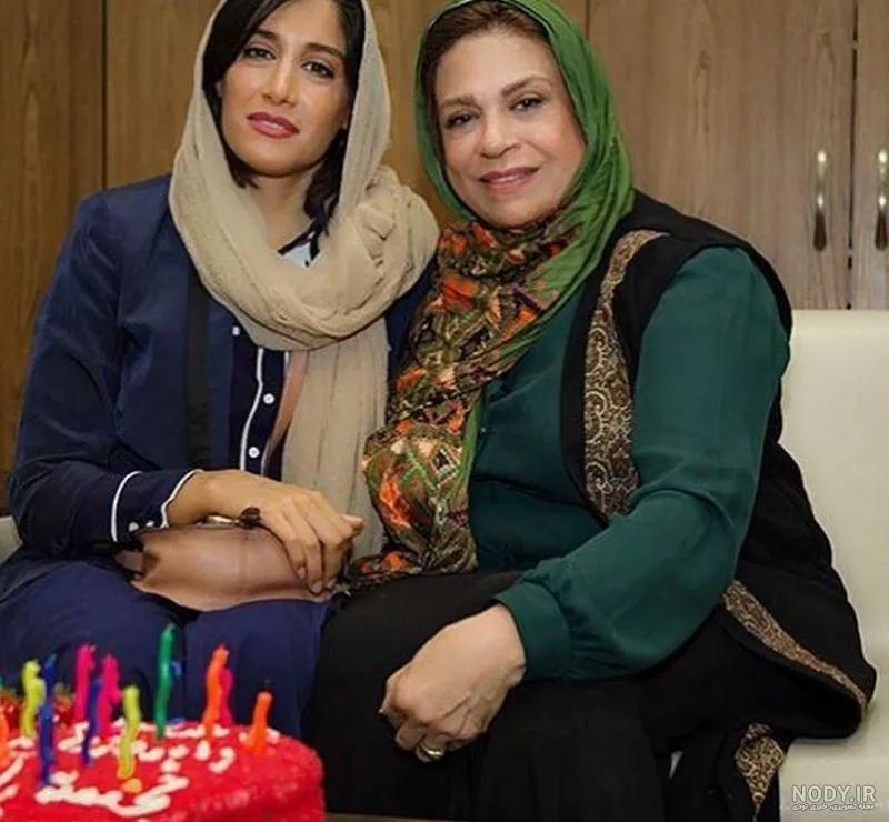 گوهر خیر اندیش و آزاده اسماعیل خانی