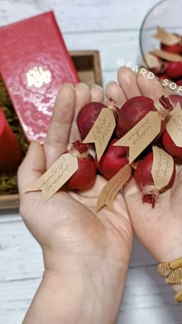  گیفت شب یلدا عروس، مدرسه و سازمان