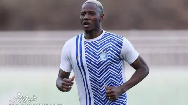 وینگر خارجی استقلال برگشت ؛ آبی‌ها با ترکیب کامل مقابل پیکان