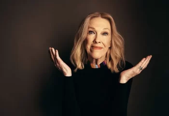 ستاره «تنها در خانه» پس از یک دوره بیماری کوتاه از دنیا رفت