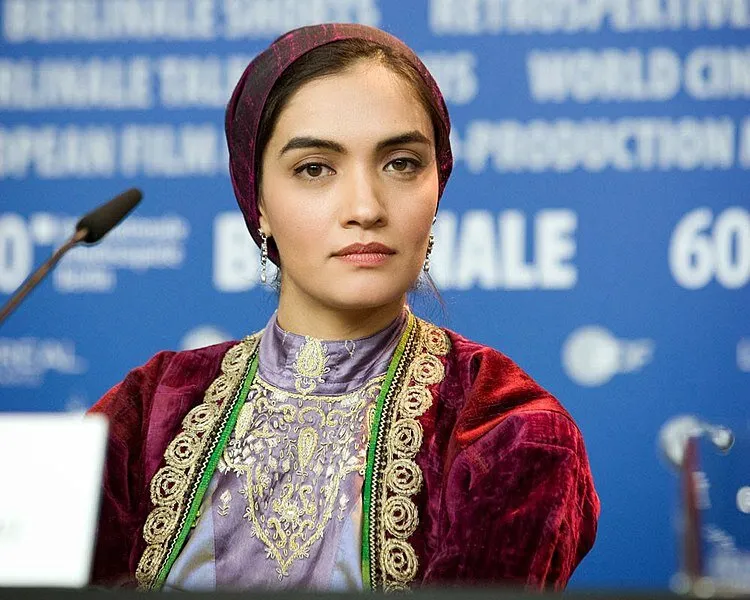 بیوگرافی میترا حاجر در سریال ساهره