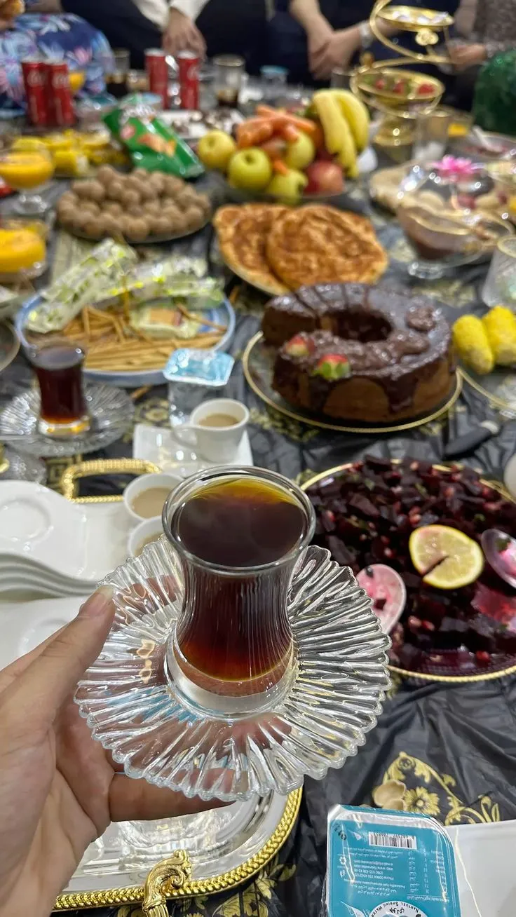 مدل تزیین سفره افطار مجلسی