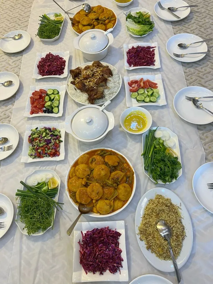 مدل تزیین سفره افطار مجلسی