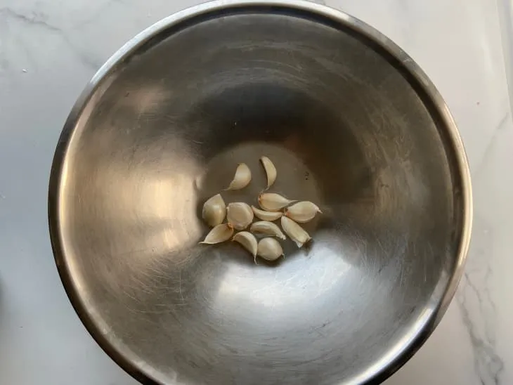 پوست کندن سیر