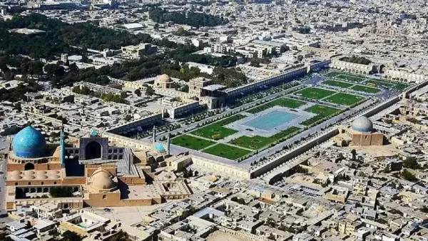 کدام هتل اصفهان برای بودجه شما مناسب‌تر است؟