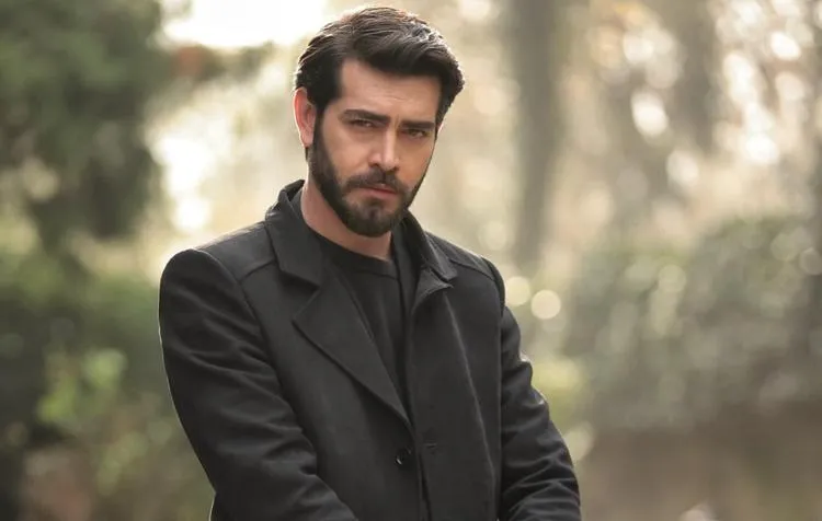 بیوگرافی باریش بکتاش