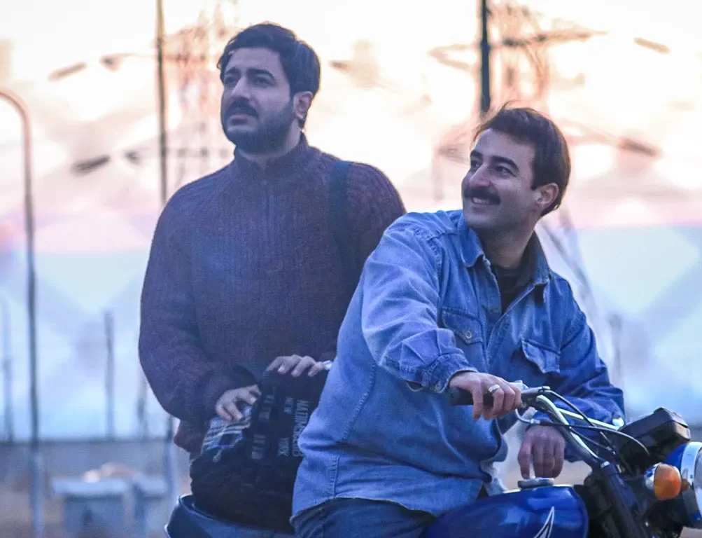 داستان فیلم جهان مبهم هاتف در جشنواره فیلم فجر 