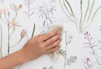 تمیز کردن کاغذ دیواری قابل شست و شو