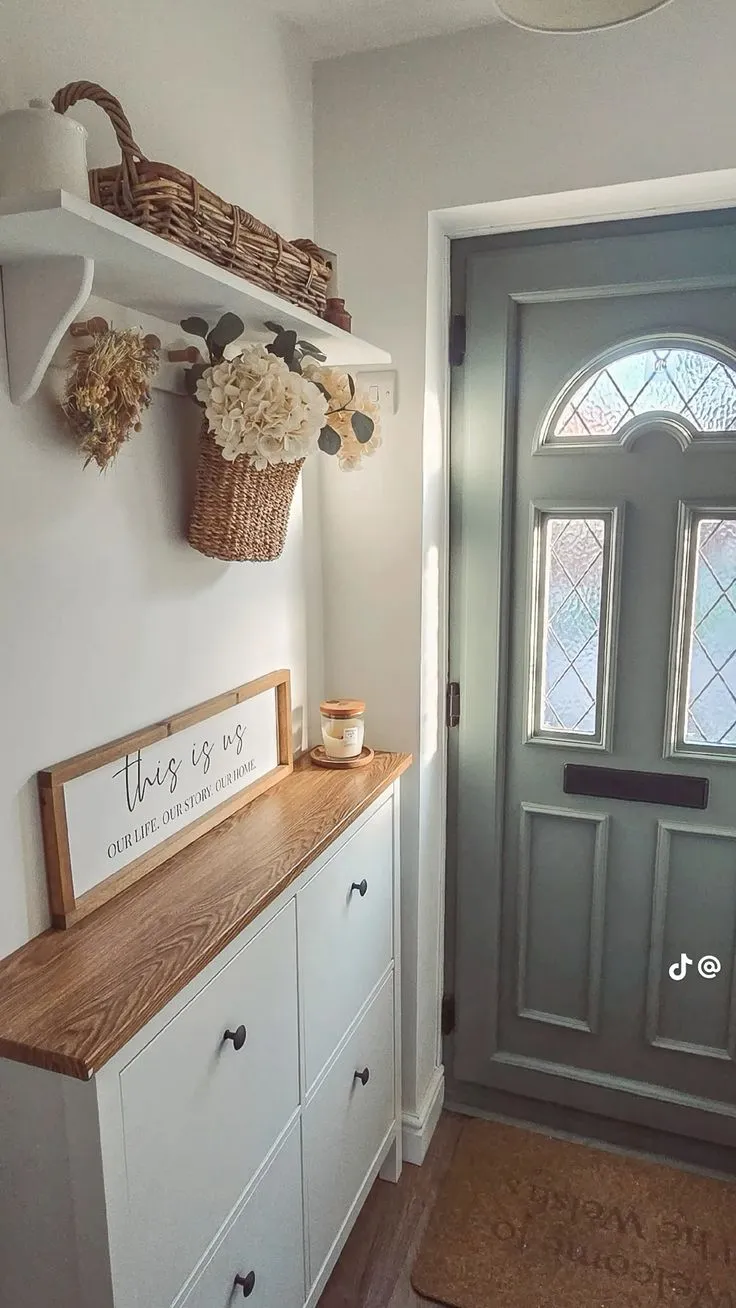 مجسمه برای روی جاکفشی