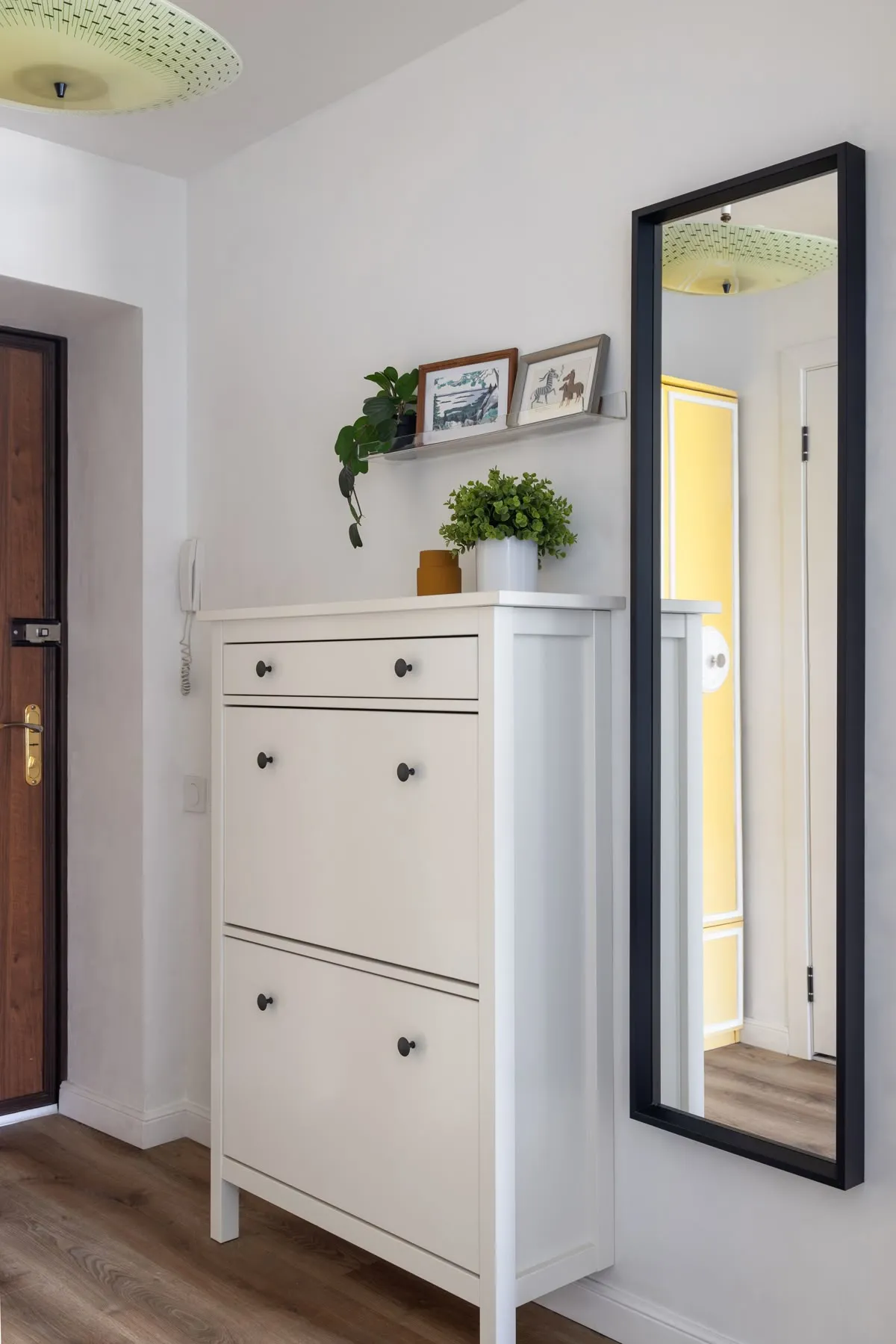 مجسمه برای روی جاکفشی