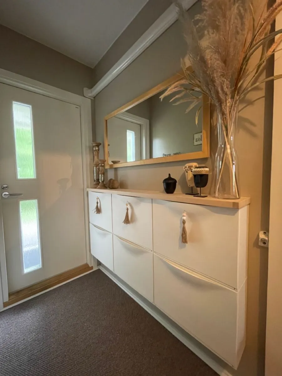 تزیین روی جاکفشی جدید8 روی جاکفشی چی بگذاریم؟ ایده‌هایی ساده، کم‌هزینه و شیک