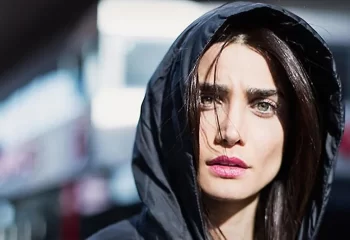 تینا آخوند تبار بازیگر زن سینمای ایران عضو تیم ملی بوکس شد