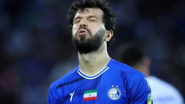 پس از ماه‌ها مقاومت، ستاره استقلال بالاخره تسلیم شد