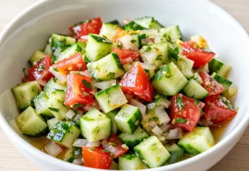 طرز تهیه سالاد شیرازی