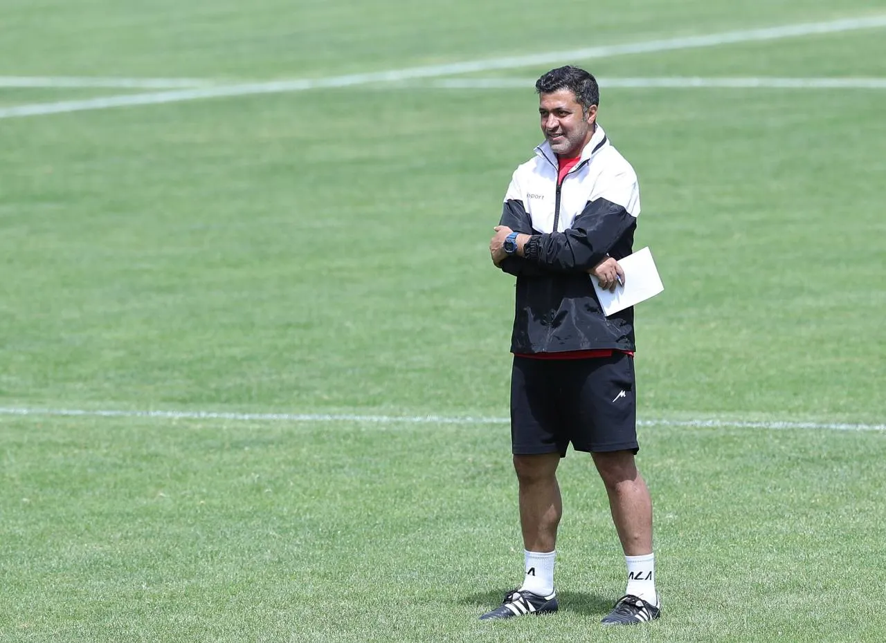 محمد رجب زاده.jpg سرمربی جدید سایپا معرفی شد