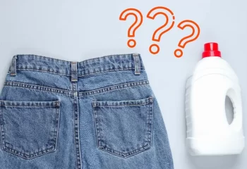 نحوه شستن شلوار جین با دست  نحوه شستن شلوار لی با دست و ماشین لباسشویی بدون خطا و خرابکاری؛ راهنمای کامل 