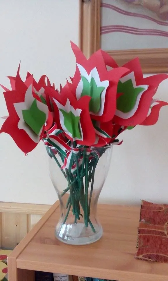 کاردستی دهه فجر و 22 بهمن