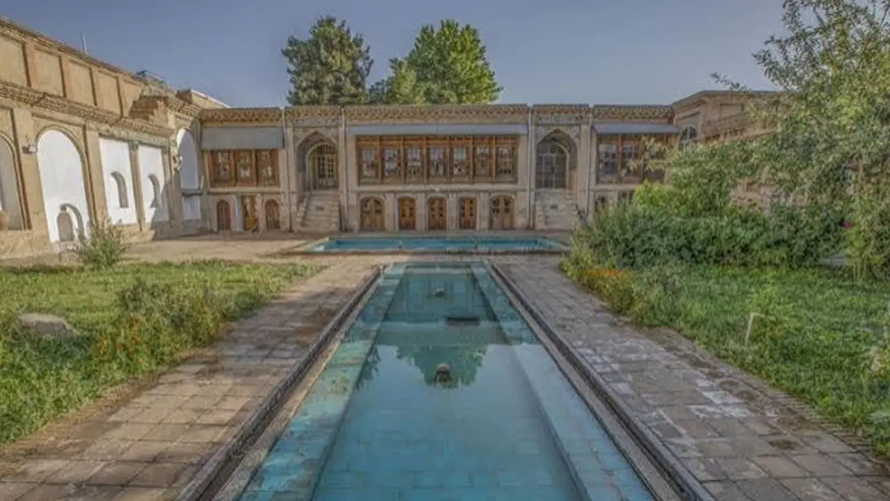 خانه حاج افتخارالاسلام بروجرد