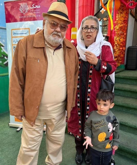عکس بازیگر اکبر عبدی و همسرش