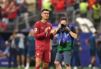 اشک‌های رونالدو پس از حذف پرتغال؛ اسپانیا صعود کرد!