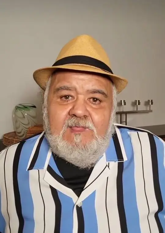 عکس بازیگر اکبر عبدی و همسرش