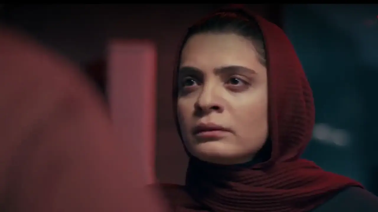 بیوگرافی بهار کاتوزی در سریال اعتراف می‌کنم
