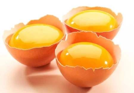 زرده تخم مرغ