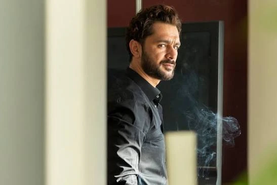 مهدی رکنی در نقش امید