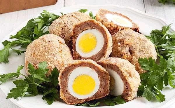 تخم مرغ سوخاری e1791611148162 طرز تهیه تخم مرغ سوخاری ترند و خوشمزه