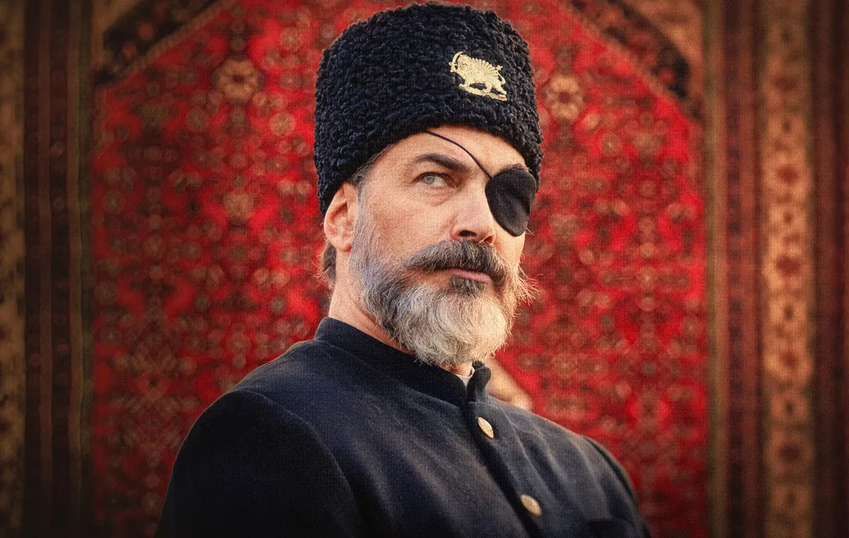 بیوگرافی پارسا پیروزفر در نقش حاکم شهر