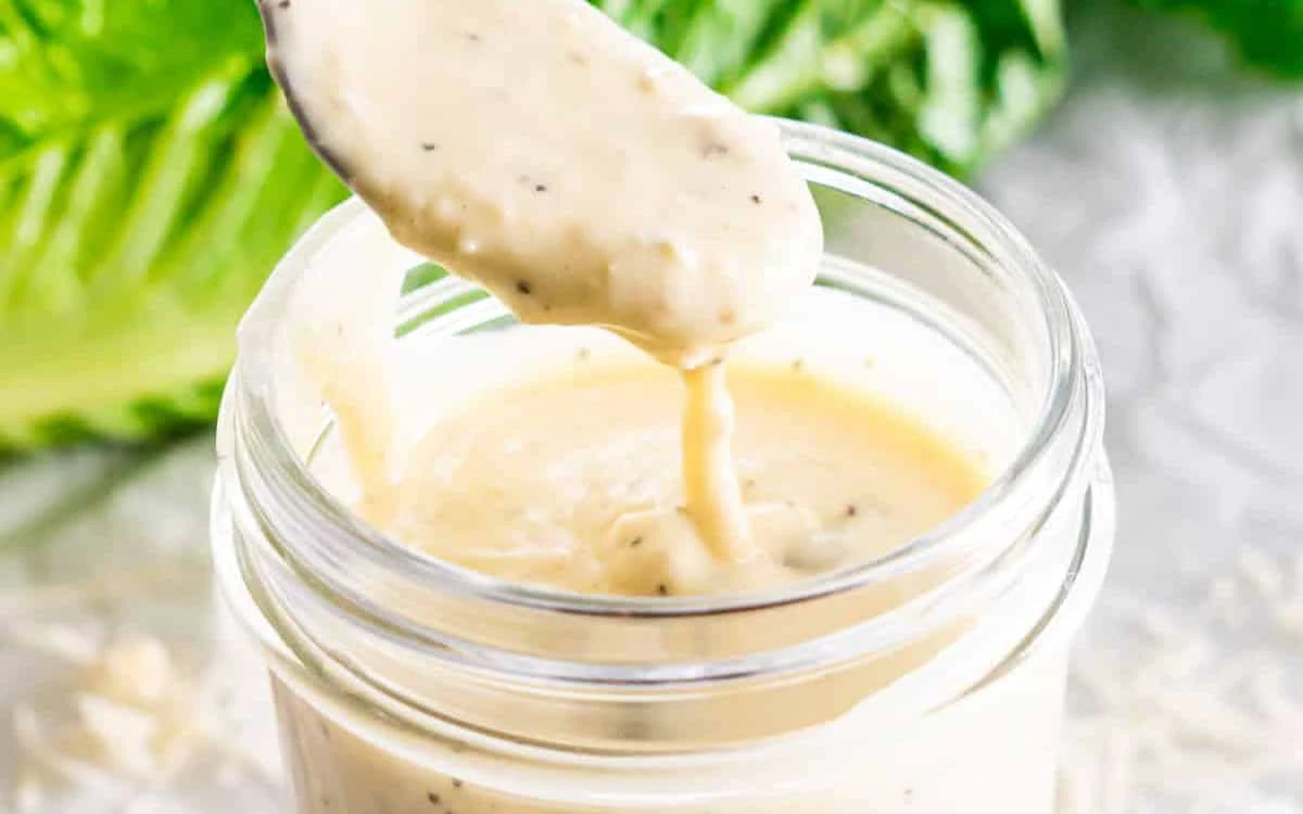تهیه سس سزار بدون تخم مرغ