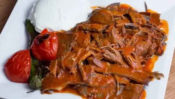 طرز تهیه اسکندر کباب اصل ترکیه خوشمزه و آسان